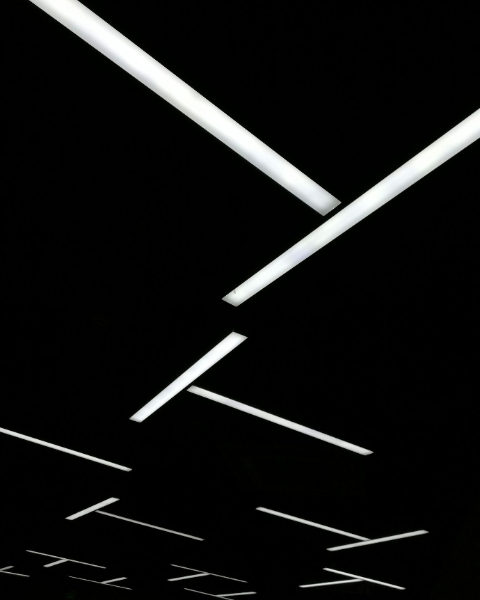 white and black wallpaper
